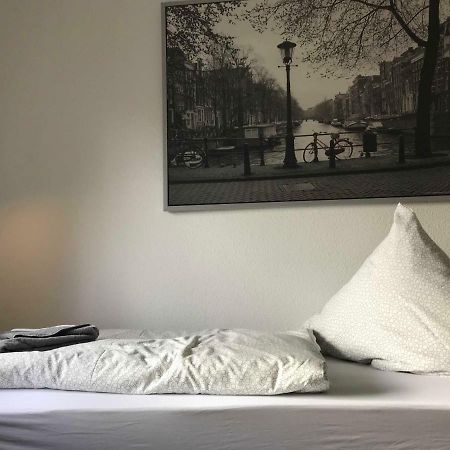 Wohnen Am Wanderweg Apartment Аурих Екстериор снимка