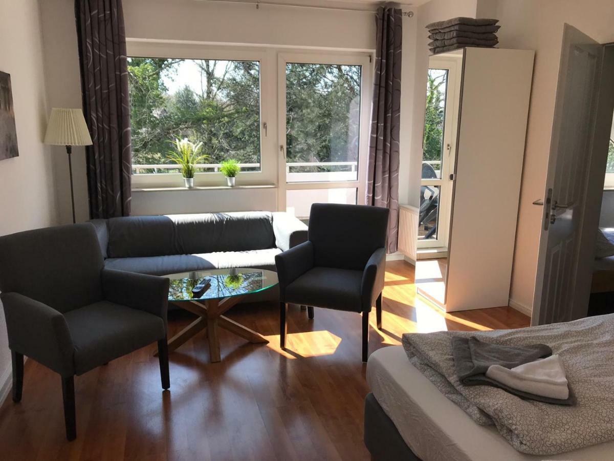 Wohnen Am Wanderweg Apartment Аурих Екстериор снимка