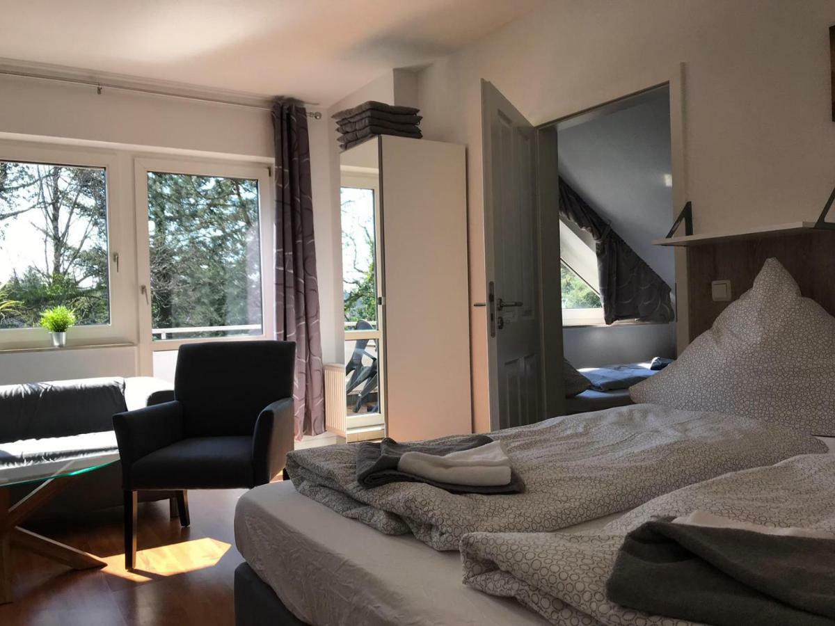Wohnen Am Wanderweg Apartment Аурих Екстериор снимка